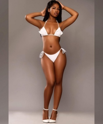 Анкета проститутки Евгения - город Новый Аул, 24 года, №11104